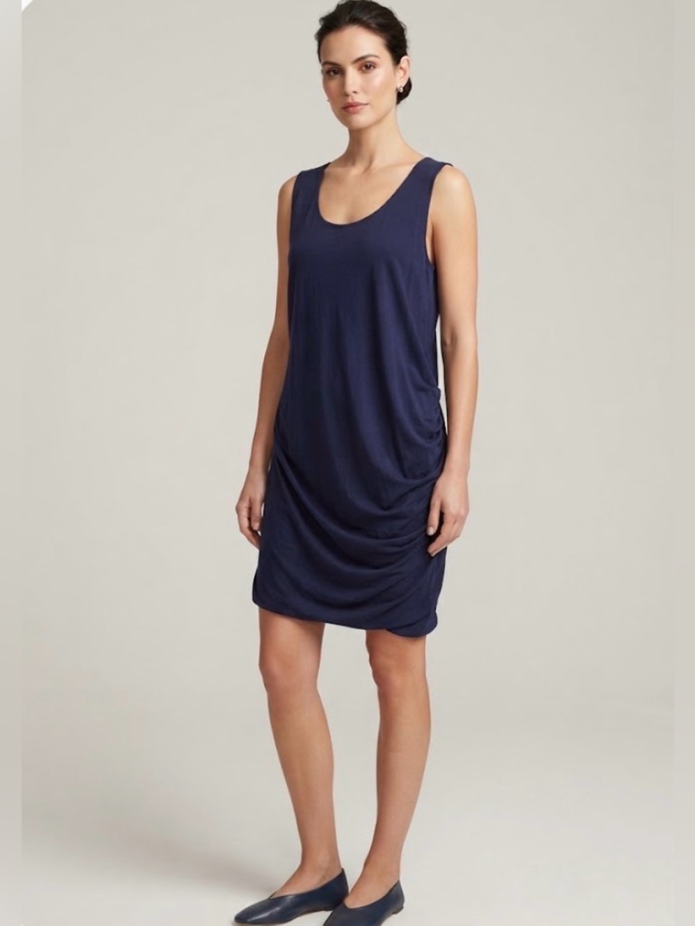Hanii Y Sleeveless Navy Scoop-Neck Draped Side Dress